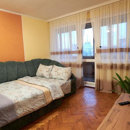 Babylon Apartments On Maidan 리우네 외부 사진